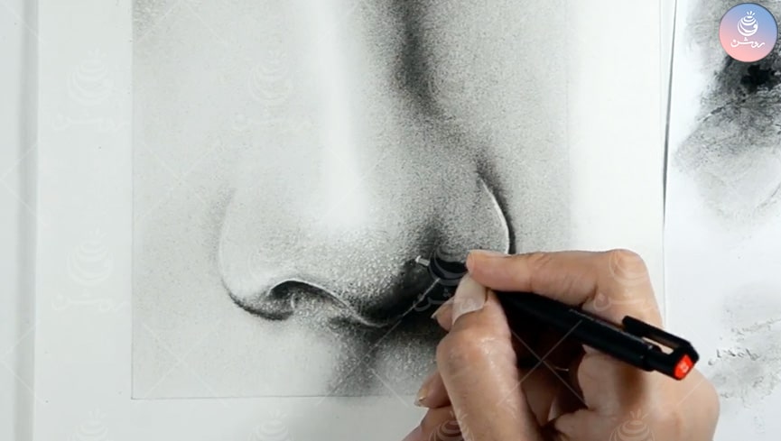 استفاده از پاک کن اتودی در تکنیک سیاه قلم